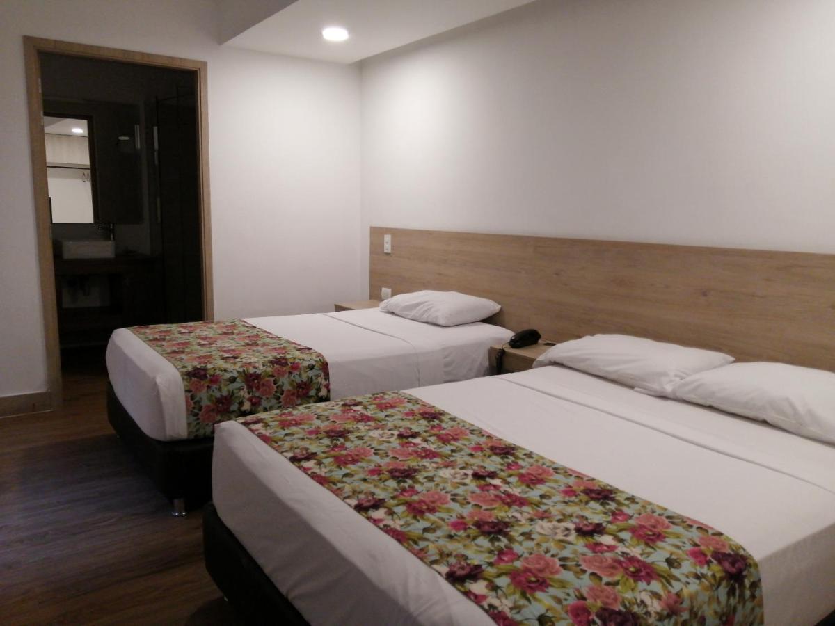 Hotel Poma Rosa Медельин Экстерьер фото